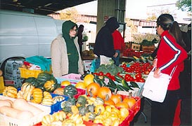 [photo, Baltimore Farmers' Market, Holliday St. and Saratoga St., Baltimore, Maryland]