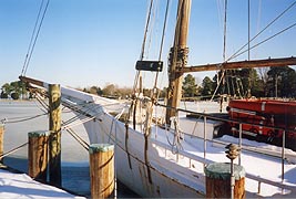 [photo, Skipjack H. M. Krentz on Miles River, St. Michaels, Maryland]